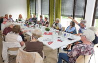 Bei der Jahreshauptversammlung des Sozialdienstes katholischer Frauen stellte Geschäftsführerin Karin Müller unter anderem den Jahresbericht 2014 vor. —Foto: kalthoff